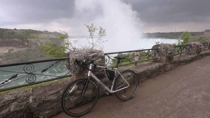 Take a Bike Tour and Explore the Niagara Falls